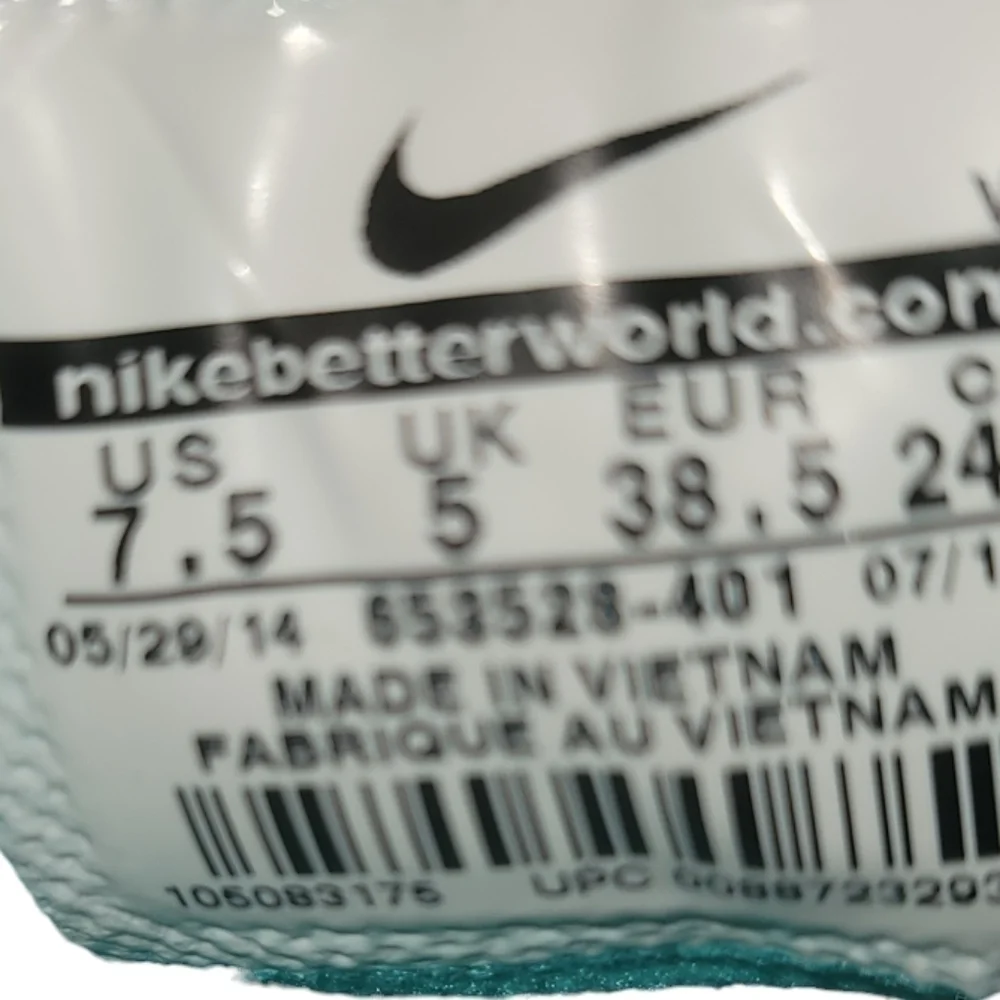 Nike Training Lunar Cross Element Running Sneakers
